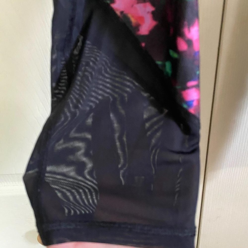 Fabletics Salar Statement PowerHold Mesh Panel Ab… - image 6